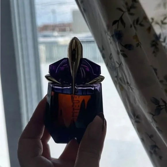 Alien Edp 30 ML - Picture 2 of 2